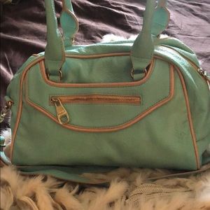 Steve Madden Bags - Steve Madden Purse Steve Madden Bags - Steve Madden Purse